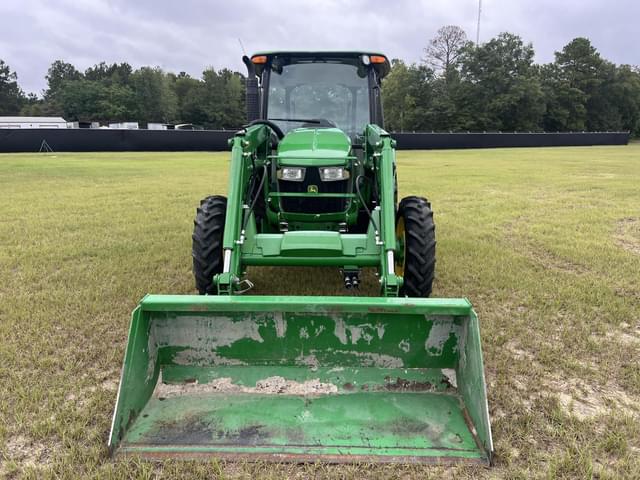 Image of John Deere 5055E equipment image 4
