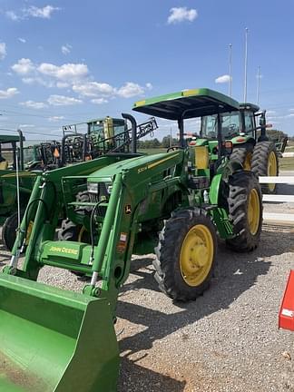 Image of John Deere 5055E equipment image 1