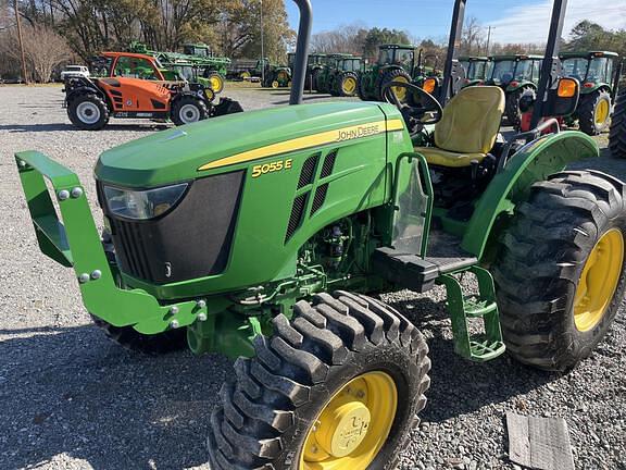 Image of John Deere 5055E Primary image