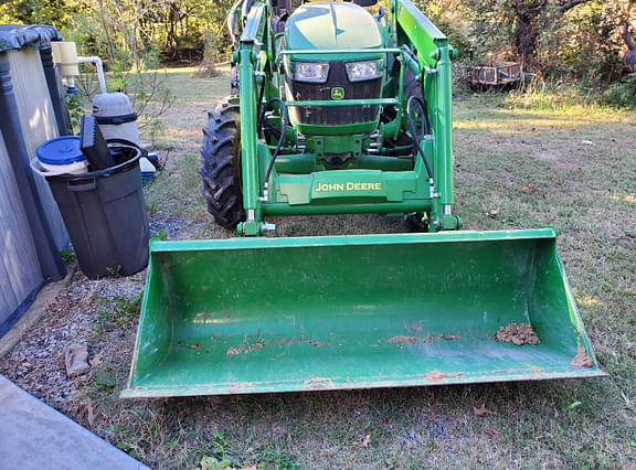 Image of John Deere 5055E equipment image 1