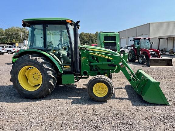 Image of John Deere 5055E equipment image 2