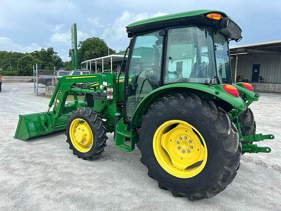 Image of John Deere 5055E equipment image 2