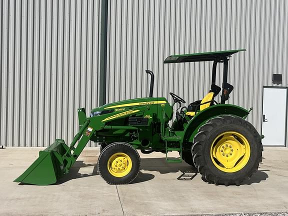 Image of John Deere 5055E Primary image