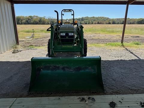 Image of John Deere 5055E equipment image 3