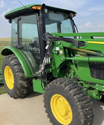 2021 John Deere 5055E Equipment Image0
