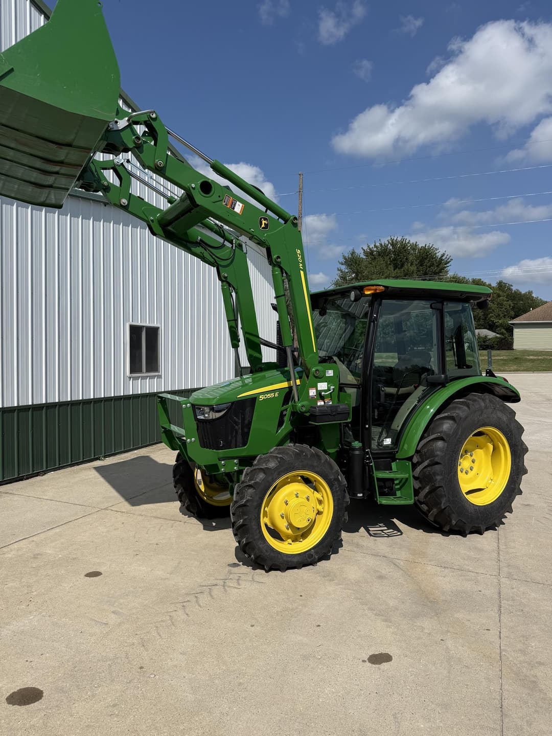 Image of John Deere 5055E Primary image