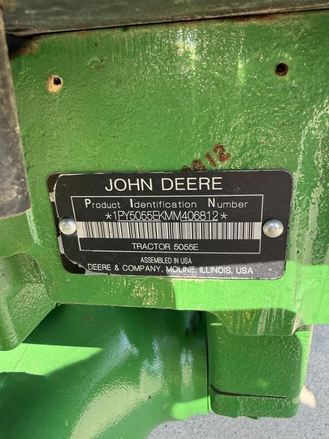 Image of John Deere 5055E equipment image 2