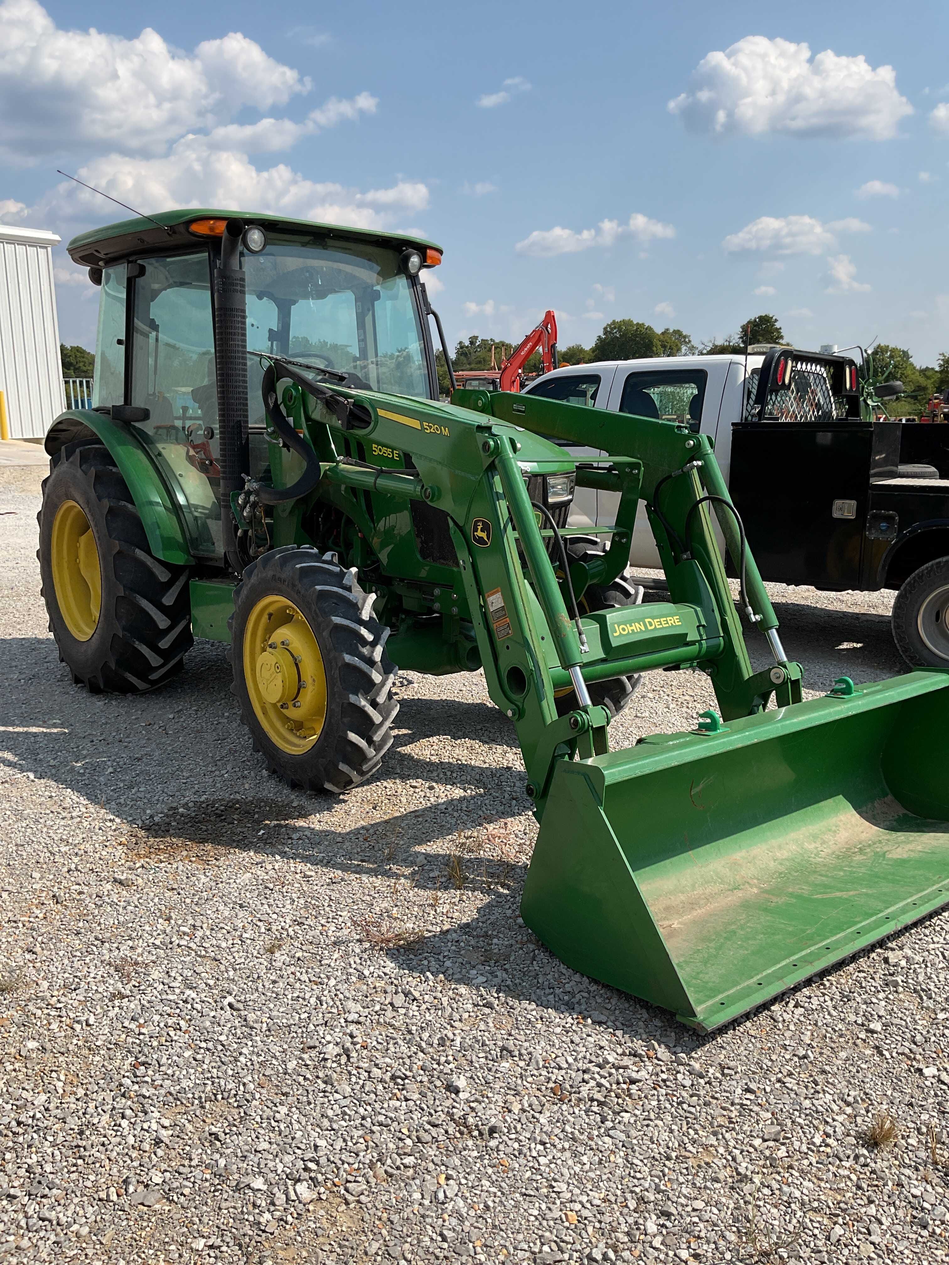 2021 John Deere 5055E Equipment Image0