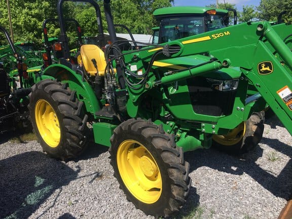 Main image John Deere 5055E