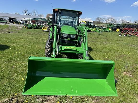 Image of John Deere 5055E equipment image 1