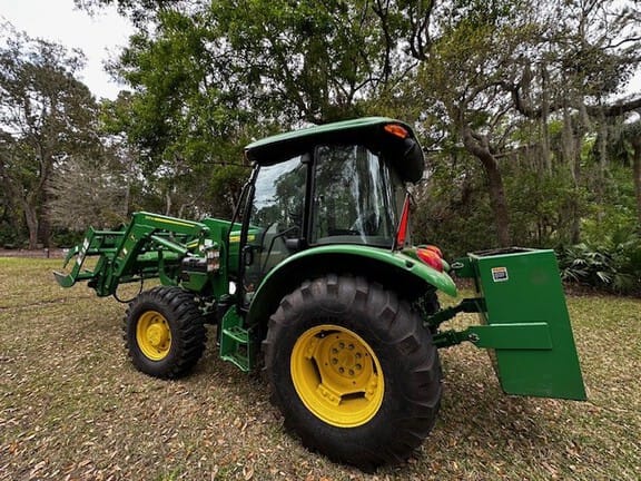 2021 John Deere 5055E Equipment Image0