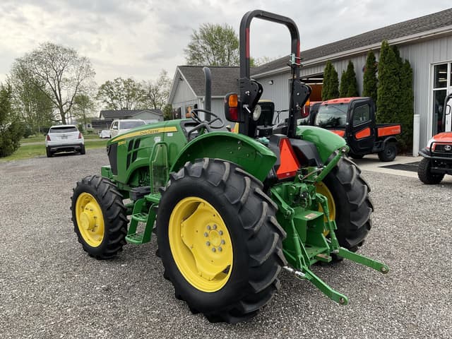Image of John Deere 5055E equipment image 2