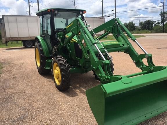 Image of John Deere 5055E equipment image 2