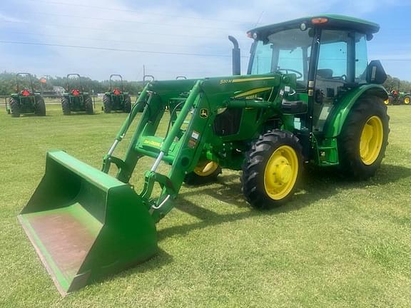 Image of John Deere 5055E equipment image 1
