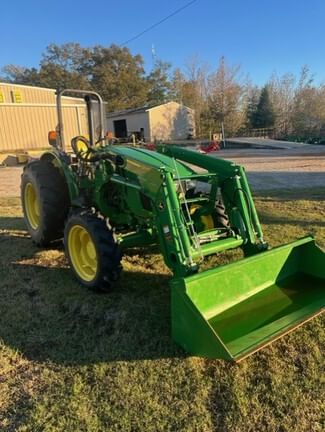 Main image John Deere 5055E