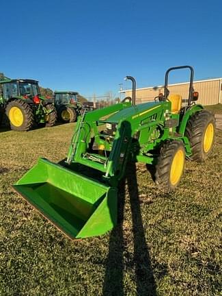 Image of John Deere 5055E equipment image 4