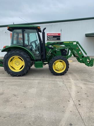 Image of John Deere 5055E equipment image 1