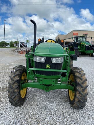 Image of John Deere 5055E equipment image 2