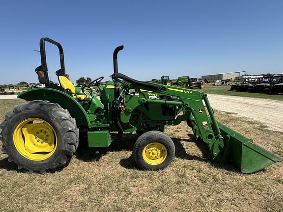 Image of John Deere 5055E equipment image 2