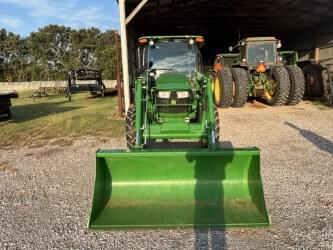 Image of John Deere 5055E equipment image 4