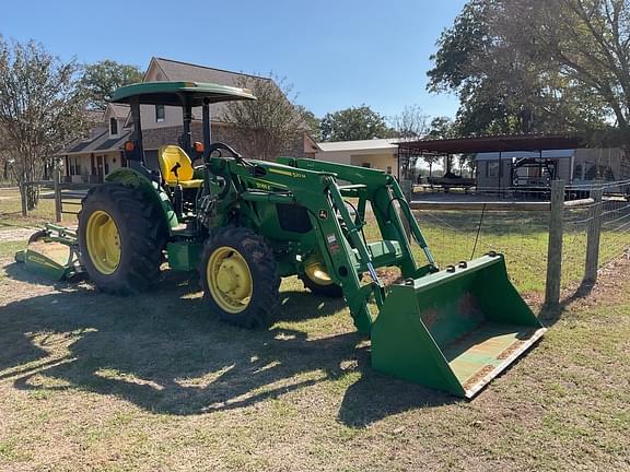 Image of John Deere 5055E equipment image 2