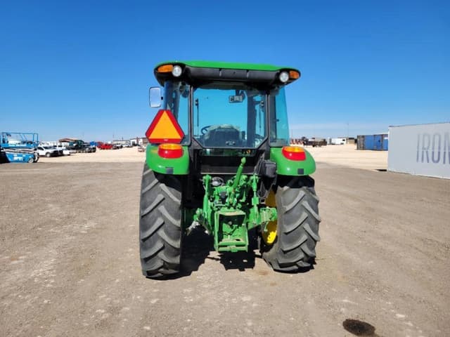 Image of John Deere 5055E equipment image 3
