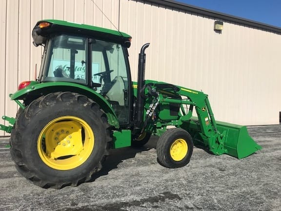 Main image John Deere 5065E