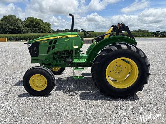 Image of John Deere 5065E equipment image 2