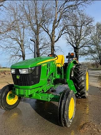 Image of John Deere 5065E Primary image