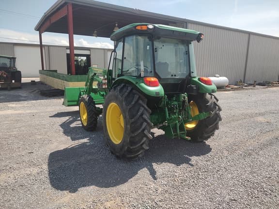 Image of John Deere 5065E equipment image 2