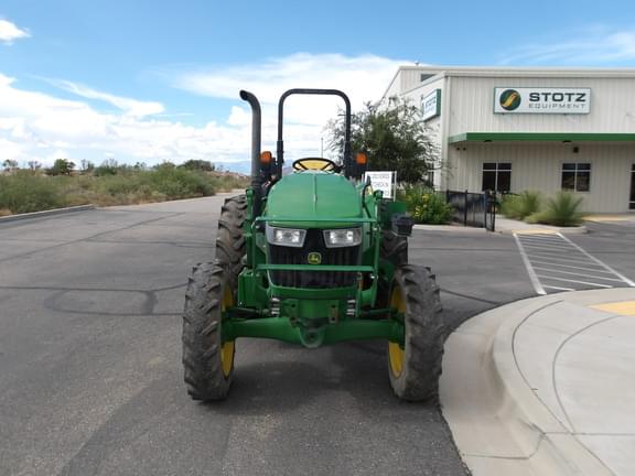 Image of John Deere 5065E equipment image 1