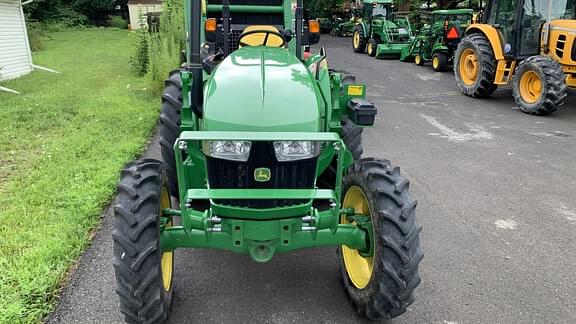 Image of John Deere 5065E equipment image 3