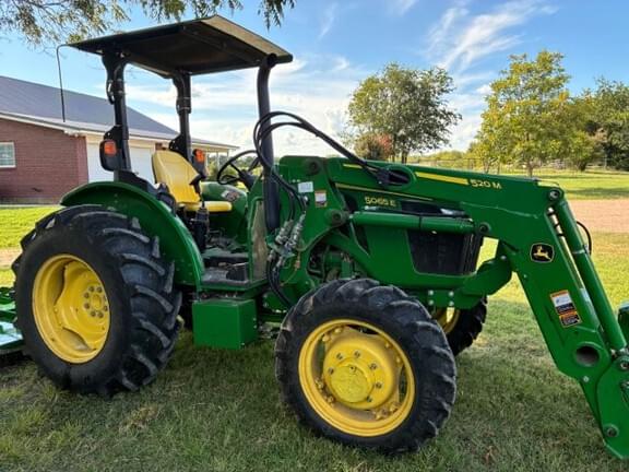 Image of John Deere 5065E equipment image 3