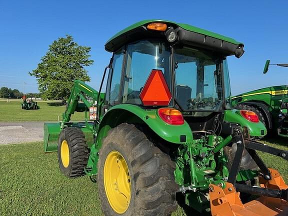 Image of John Deere 5065E equipment image 3