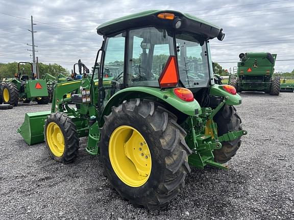 Image of John Deere 5065E equipment image 2