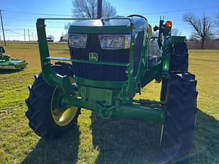 Main image John Deere 5065E 9