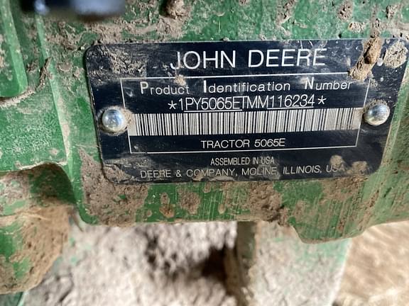 Image of John Deere 5065E equipment image 1