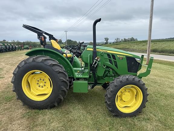 Image of John Deere 5065E equipment image 1