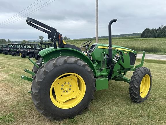 Image of John Deere 5065E equipment image 3