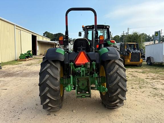Image of John Deere 5065E equipment image 1