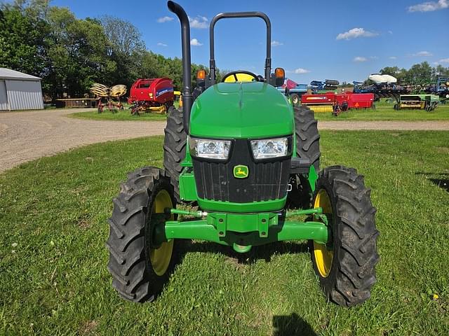 Image of John Deere 5075E equipment image 1