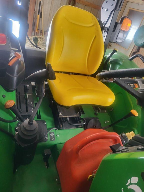 Image of John Deere 5075E equipment image 3