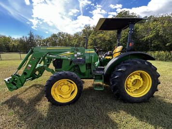 Main image John Deere 5075E