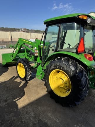 Image of John Deere 5075E equipment image 2