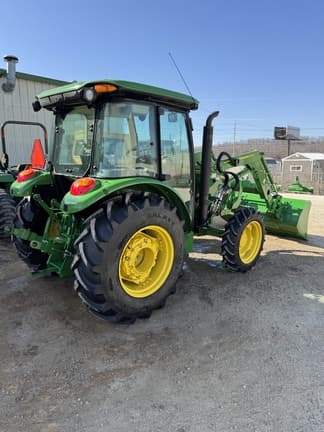 Image of John Deere 5075E equipment image 3