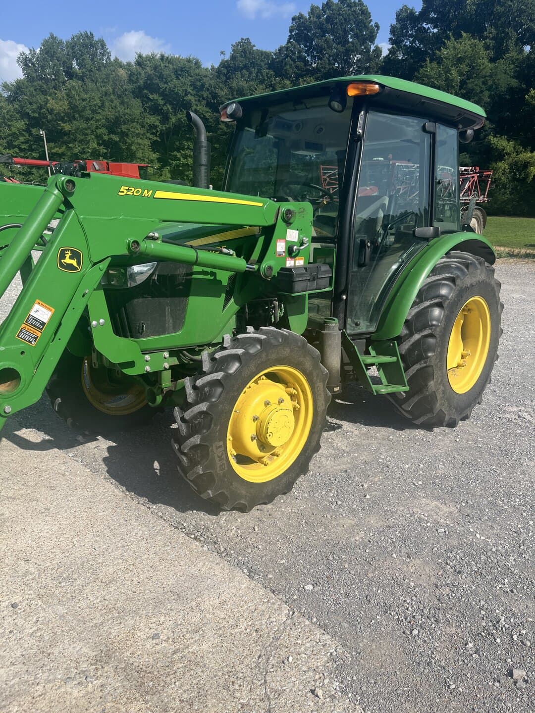 Image of John Deere 5075E Image 1