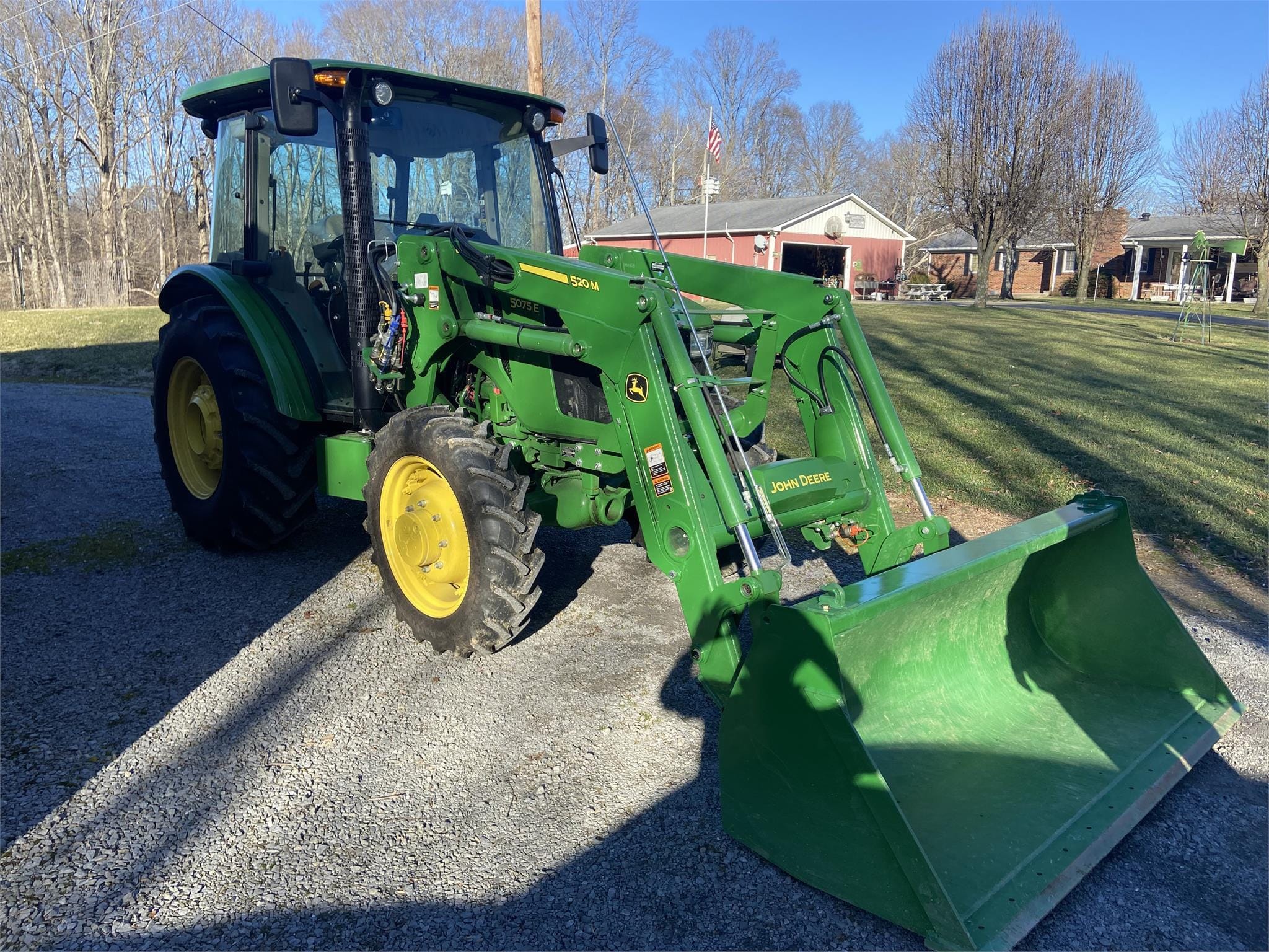 Main image John Deere 5075E
