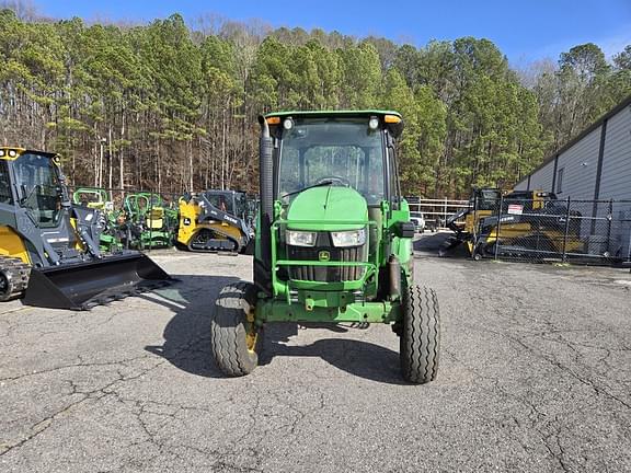 Image of John Deere 5075E equipment image 1