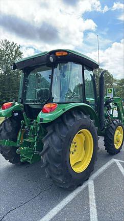 Image of John Deere 5075E equipment image 3