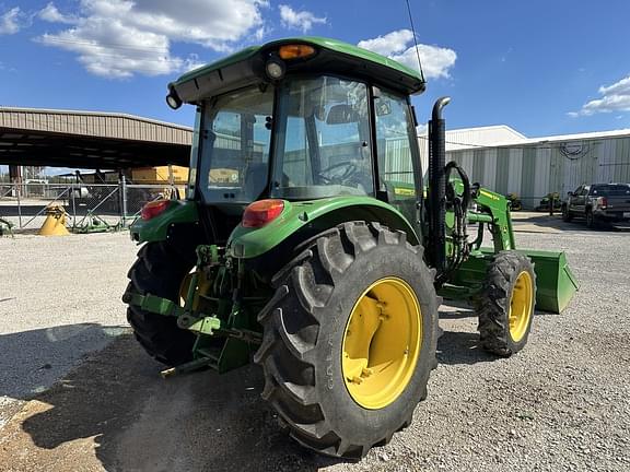 Image of John Deere 5075E equipment image 3